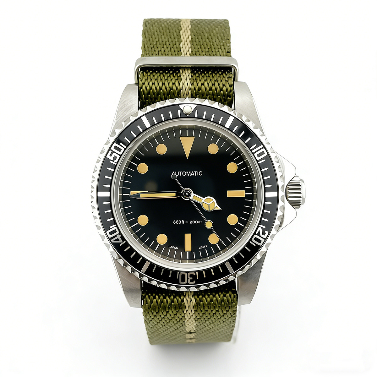 Diver Watch 300M - นาฬิกาดำน้ำเรโทรขนาด 39.5 มม. กระจกแซฟไฟร์ นาฬิกาผู้ชาย NH35