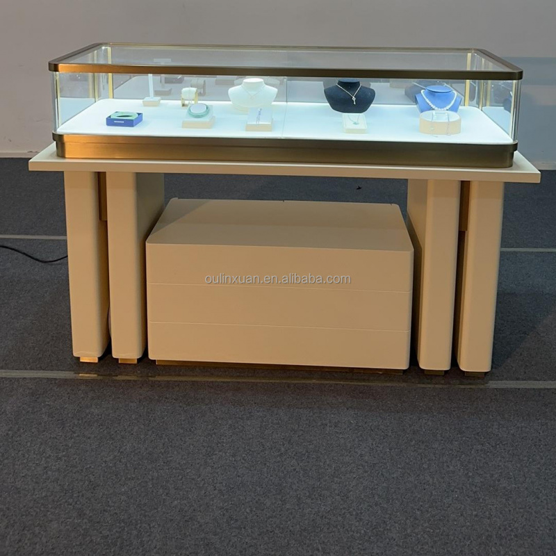 ตู้โชว์นาฬิกาและเครื่องประดับส - Luxury Watch Exhibition บทวิจารณ์และราคา