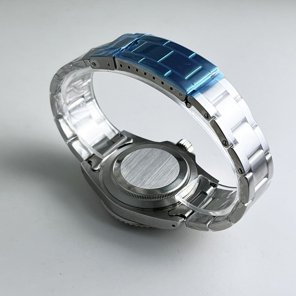 นาฬิกาวินเทจขนาด 39 มม. ตัวเรื - Diver Watch 300M บทวิจารณ์และราคา