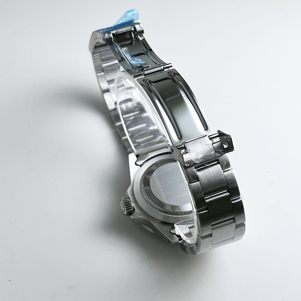 นาฬิกาวินเทจขนาด 39 มม. ตัวเรื - Diver Watch 300M บทวิจารณ์และราคา
