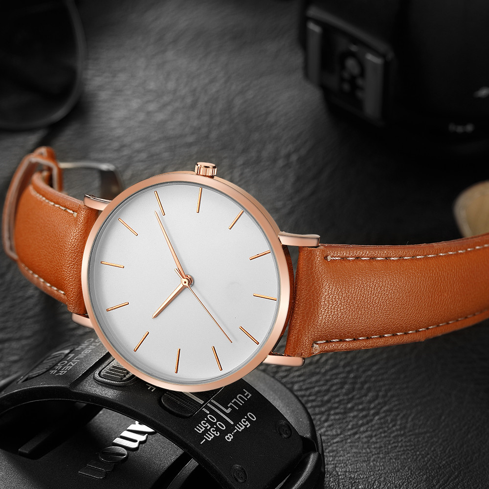 สไตล์เรียบง่าย Analog ควอตซ์ M - Luxury Watch Exhibition บทวิจารณ์และราคา